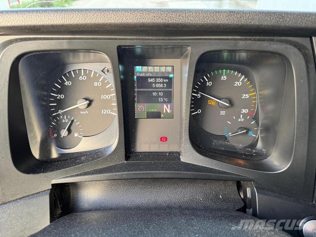 Mercedes-Benz Antos 2124 4X2 EURO 6 + ANTEO LIFT Furgons
