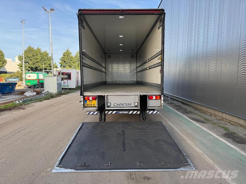 Mercedes-Benz Antos 2124 4X2 EURO 6 + ANTEO LIFT Furgons
