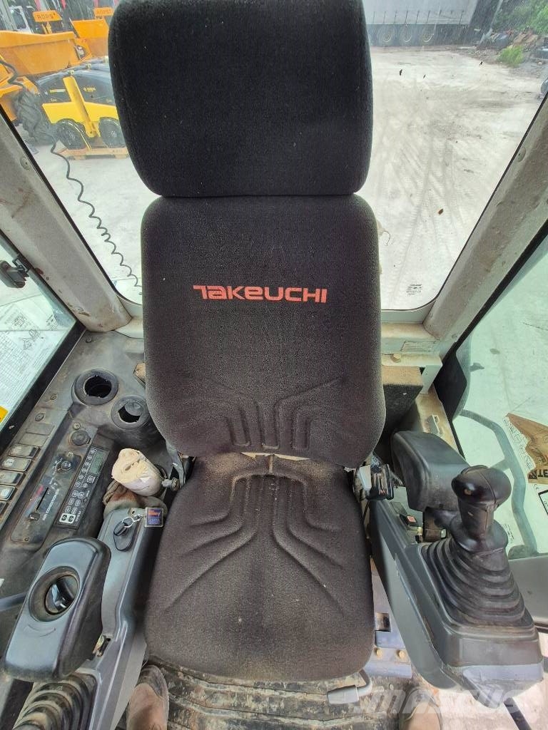 Takeuchi TB 260 حفارات صغيرة أقل من 7 طن (حفارات صغيرة)