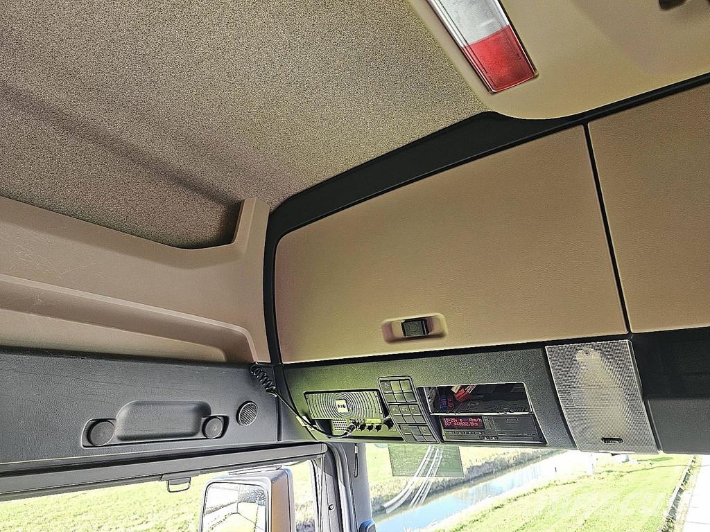 MAN 18.470 TGX Tractor Units