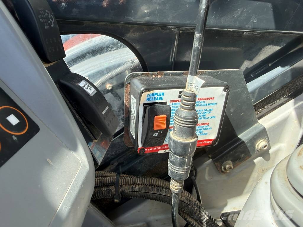 Hitachi ZX 48, Air conditioning حفارات صغيرة أقل من 7 طن (حفارات صغيرة)
