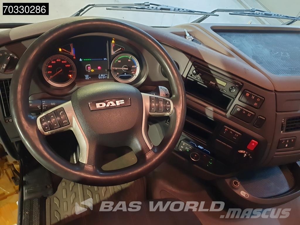 DAF XF 480 XF 4X2 SSC Mega 2x Tanks Standklima ACC Vetopöytäautot