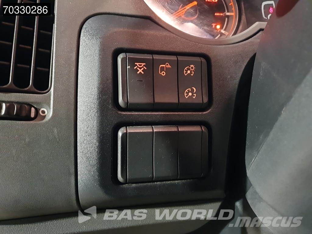 DAF XF 480 XF 4X2 SSC Mega 2x Tanks Standklima ACC Vetopöytäautot