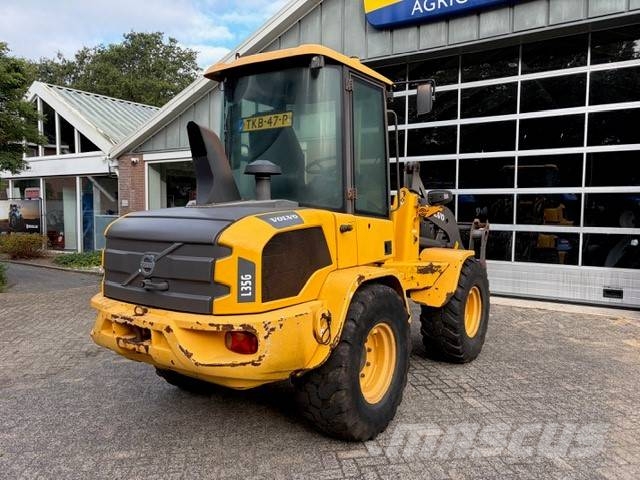 Volvo L 35 G 輪胎式裝載機