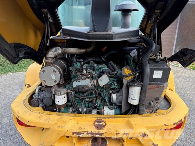Volvo L 35 G 輪胎式裝載機