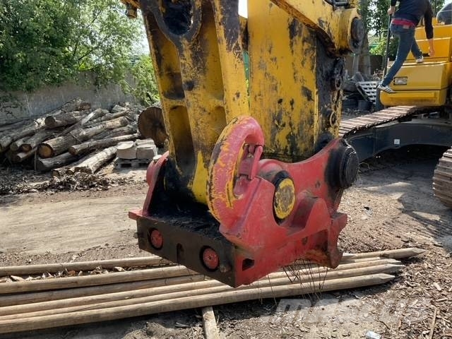 Komatsu PC 240 NLC Верижен екскаватор