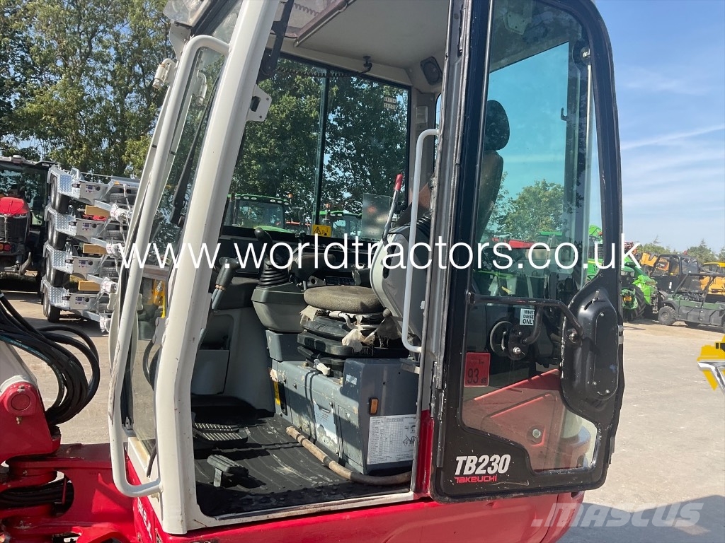Takeuchi TB 230 Miniexcavadoras