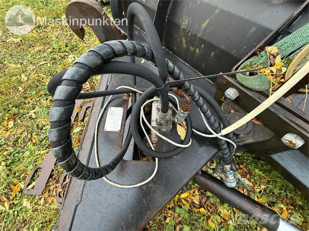 Holms Snöplog Lumekoristusmasinad