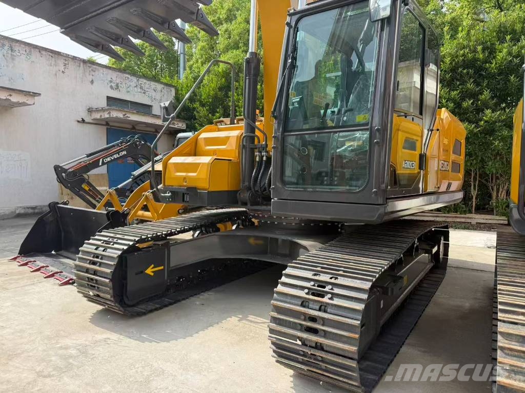 XCMG XE200 GA Midi excavators  7t - 12t