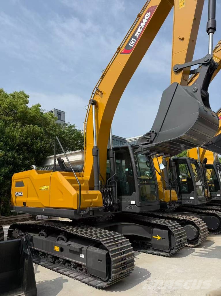 XCMG XE200 GA Midi excavators  7t - 12t
