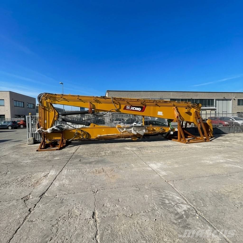 XCMG XE 500 EHR Paletli ekskavatörler