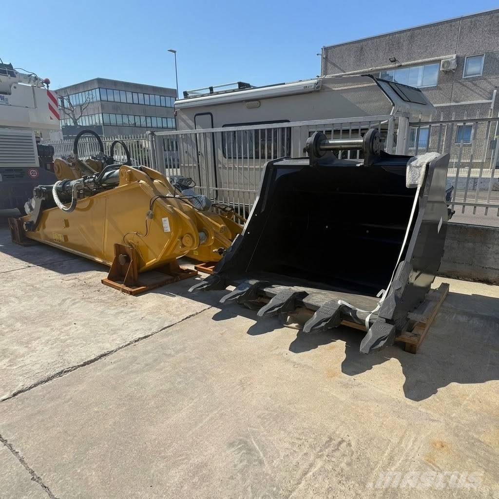 XCMG XE 500 EHR Paletli ekskavatörler