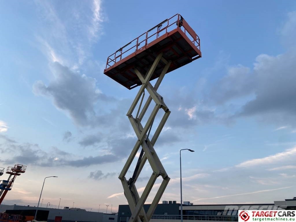 JLG 3394RT Diesel 4x4 Scissor Work Lift 1206cm 剪叉式升降机