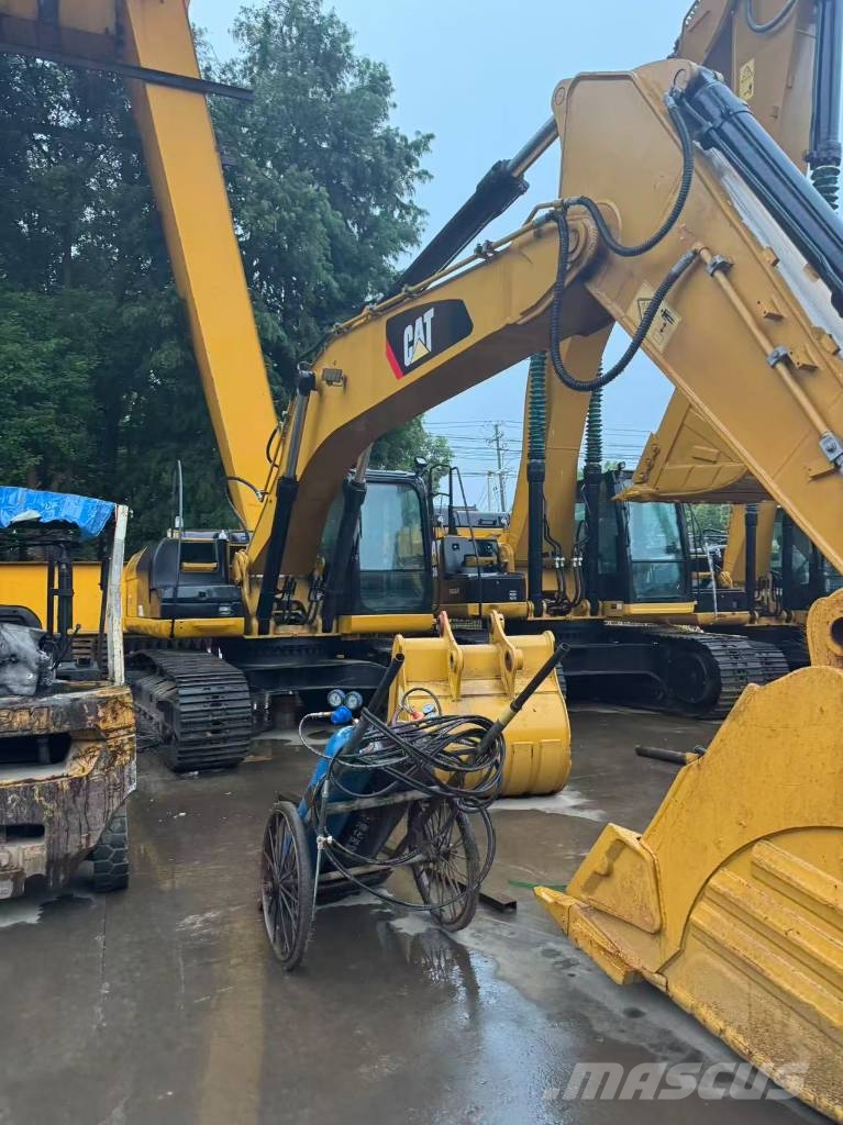 CAT 330 D L 履带挖掘机