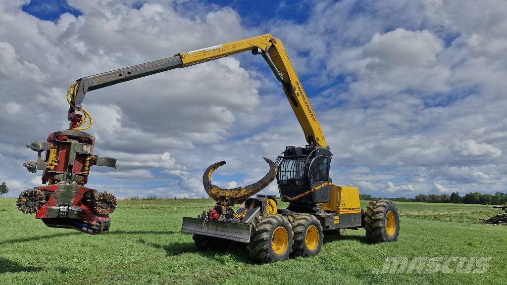 Konrad Highlander Harvesters