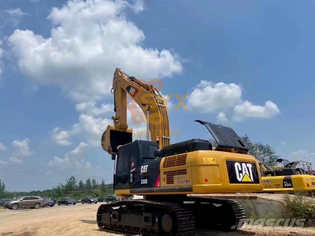 CAT 336 D 2 Гусеничні екскаватори