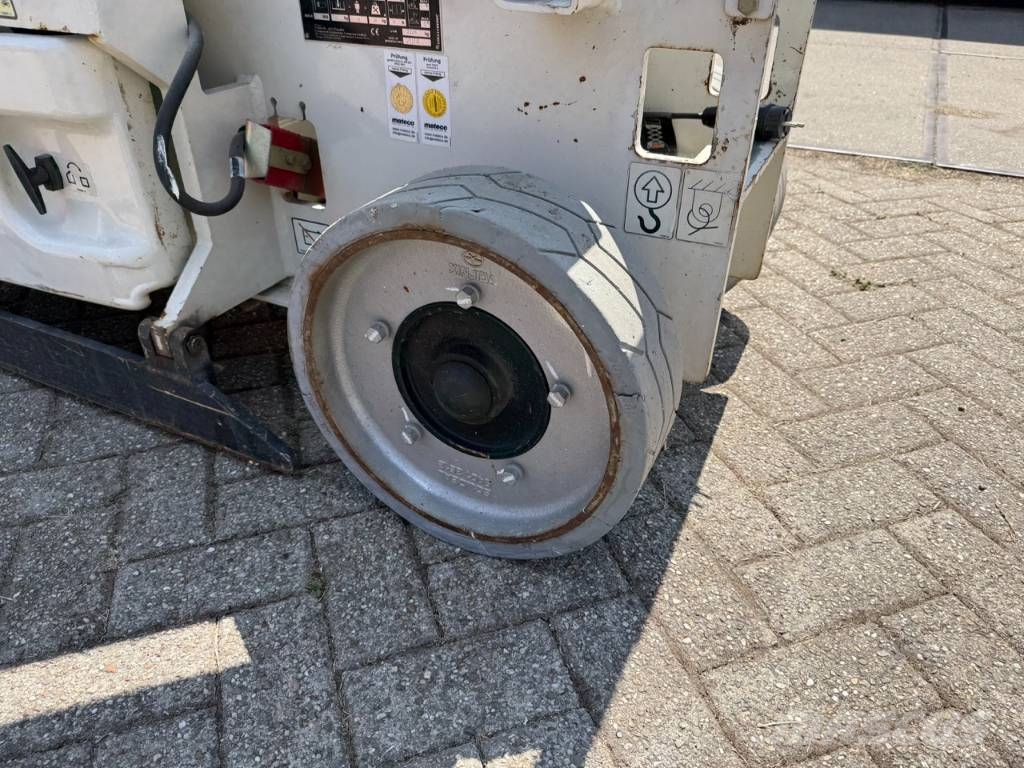 JLG 2630 ES schaar hoogwerker 10 meter Schaarhoogwerkers
