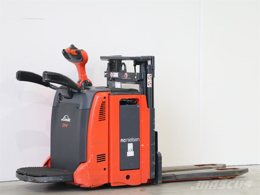 Linde D14AP/133-01 Pedestrian stacker