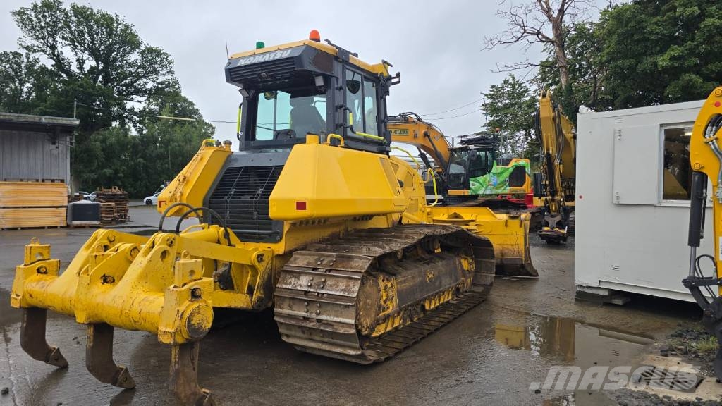 Komatsu D 61 PX Kāpurķēžu buldozeri
