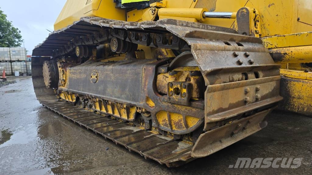 Komatsu D 61 PX Kāpurķēžu buldozeri
