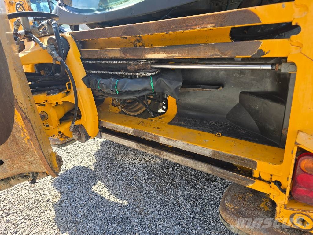 JCB 3 CX Contractor 反鏟裝載機