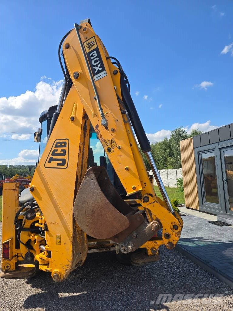 JCB 3 CX Contractor 反鏟裝載機