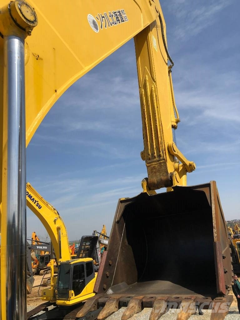 Komatsu 450 Εκσκαφείς με ερπύστριες