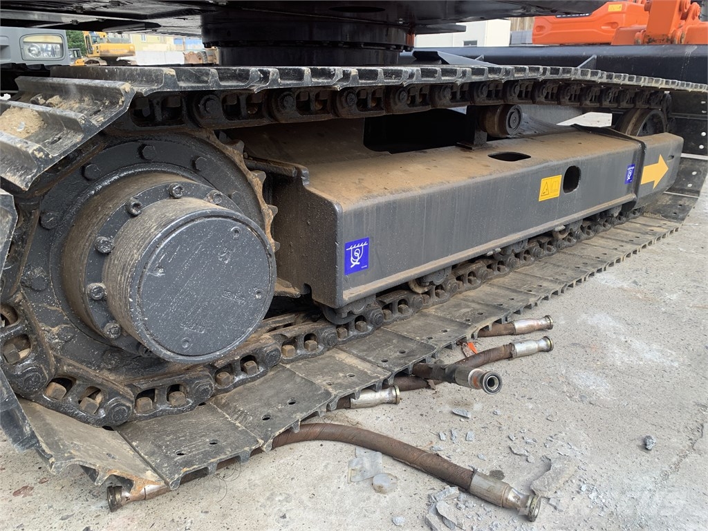 Hitachi ZX 70 LC Väikeekskavaatorid 7t-12t