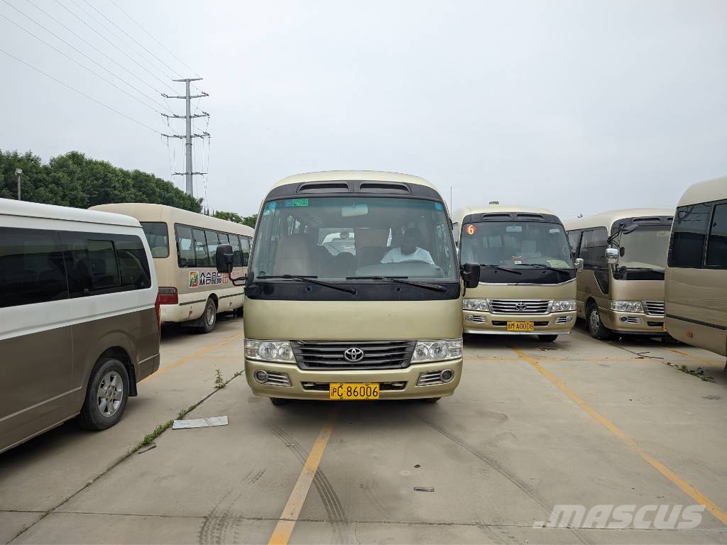 Toyota Coaster Bus 迷你巴士