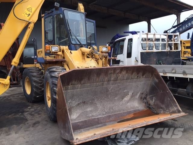 Komatsu WA150-1 Hjullastare