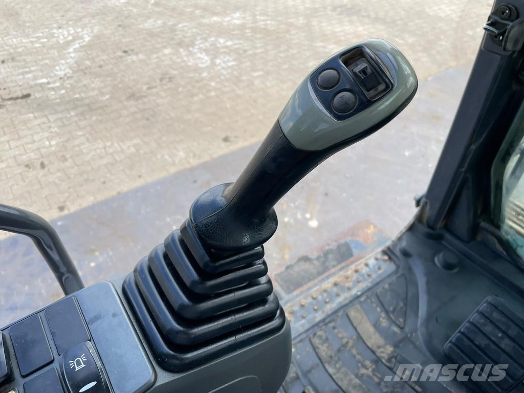 Doosan DX300LC-5 Excavadoras sobre orugas