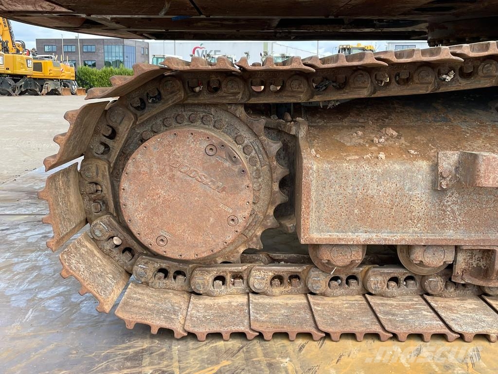 Doosan DX300LC-5 Excavadoras sobre orugas
