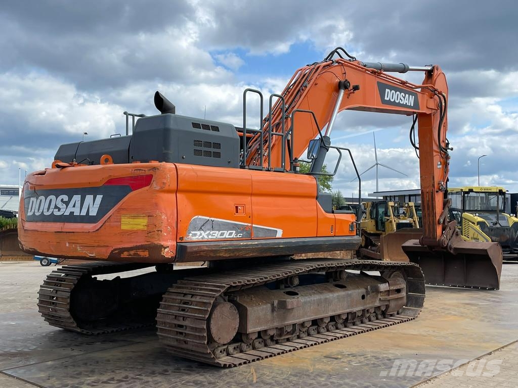 Doosan DX300LC-5 Excavadoras sobre orugas