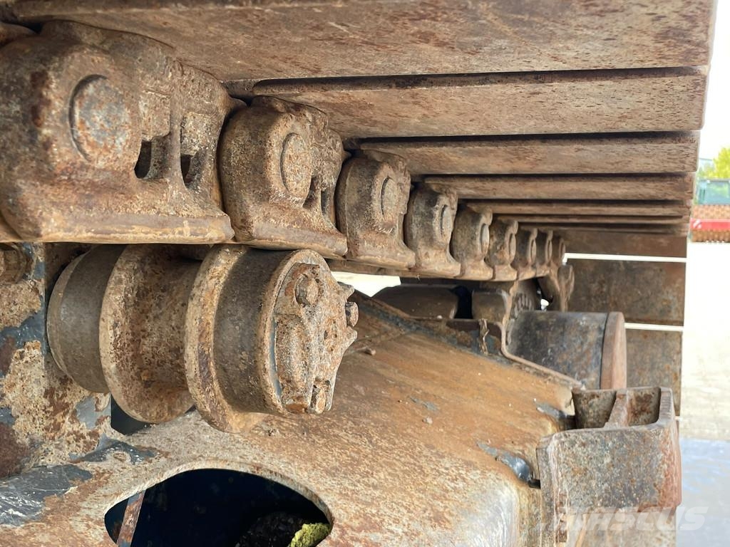 Doosan DX300LC-5 Pásové rýpadlá
