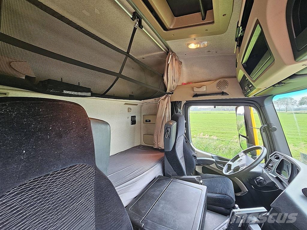 Mercedes-Benz ACTROS 1840 Prime Movers