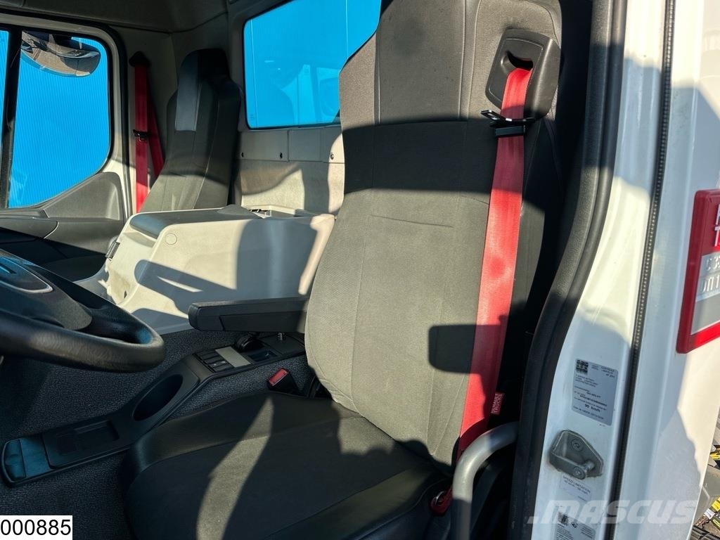 Renault C 380 EURO 6, 6x2 Palfinger Platte bakwagens