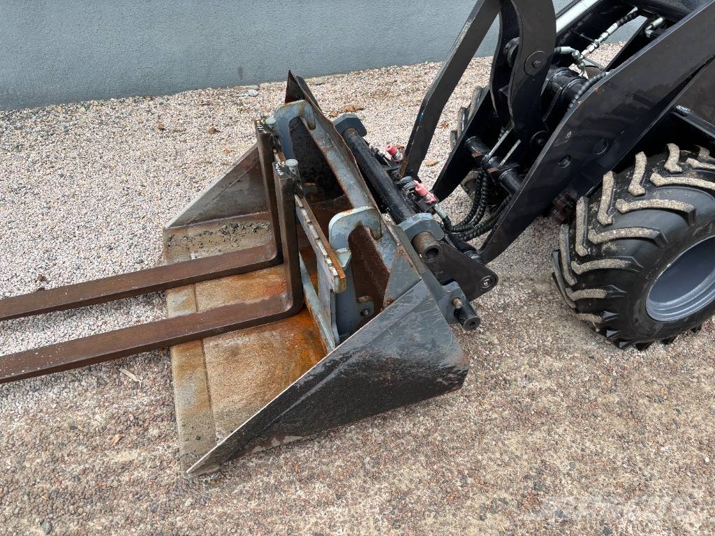 Flexitrac 1126 Višenamenski utovarivači