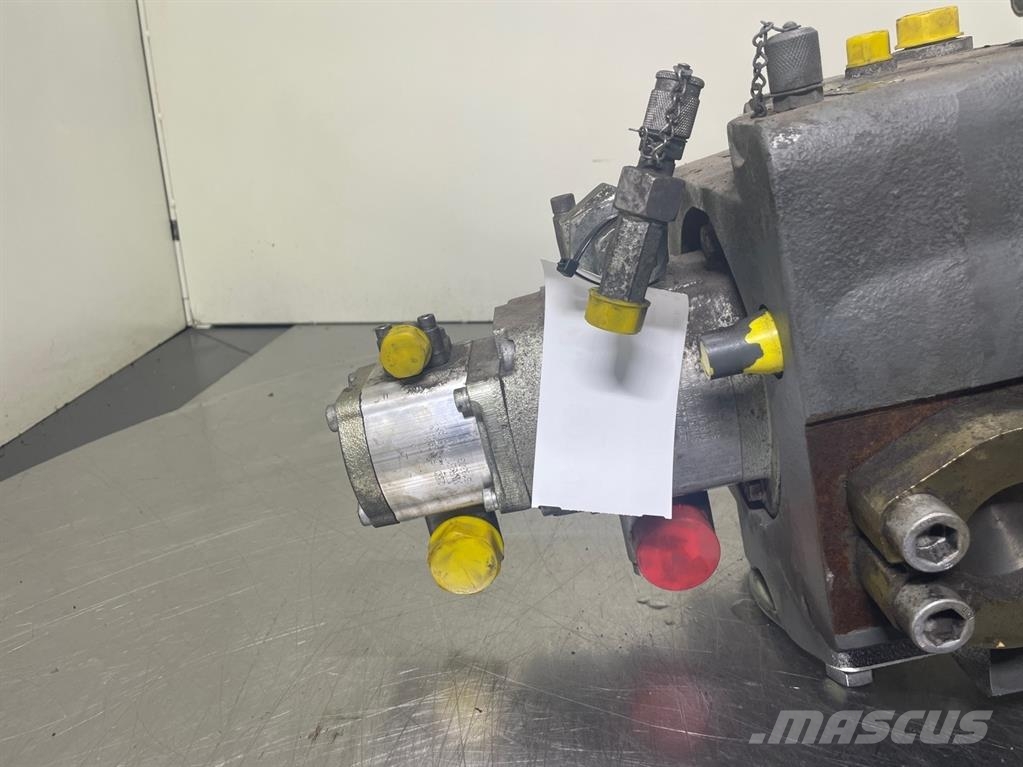 Liebherr LH24M-10675877-Gearpump/Zahnradpumpe/Tandwielpomp Hydraulics