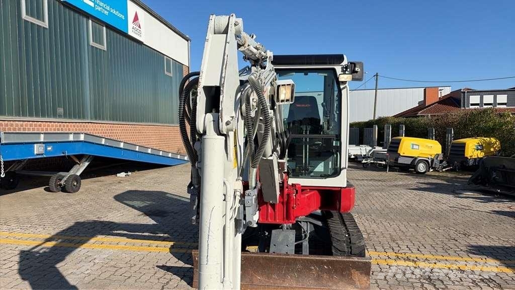Takeuchi TB138FR Polovni specijalni bageri
