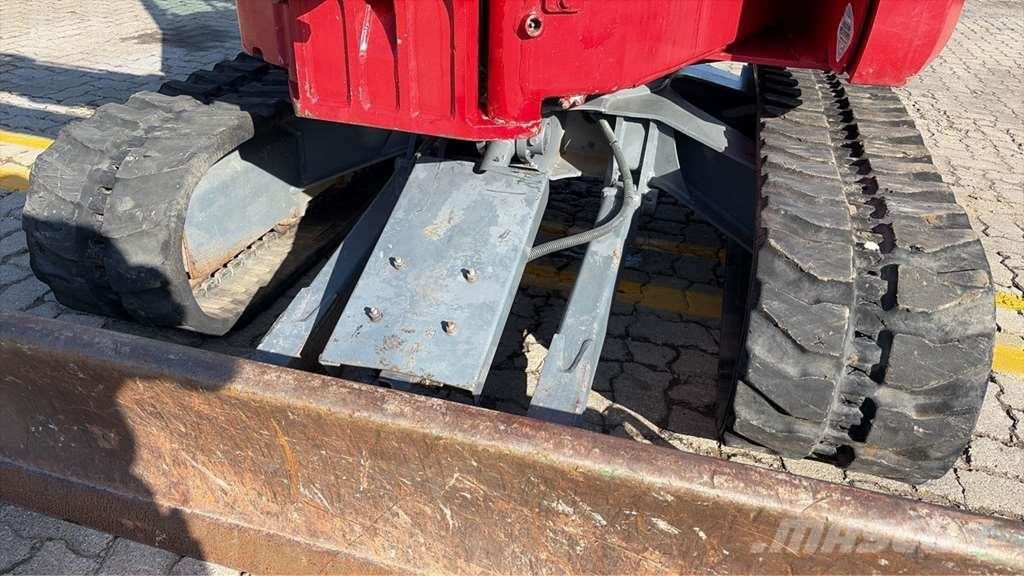 Takeuchi TB138FR Polovni specijalni bageri