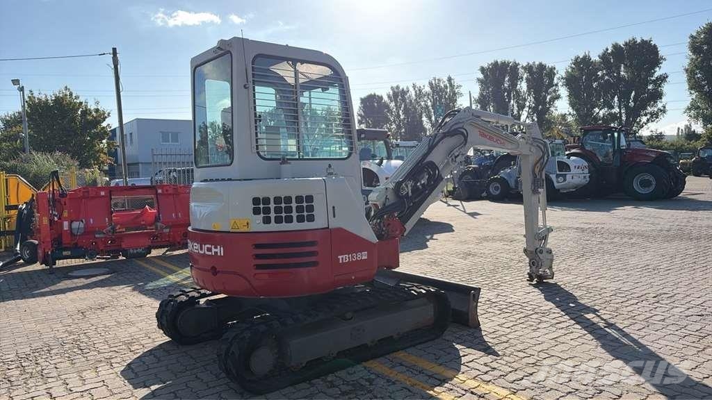 Takeuchi TB138FR Polovni specijalni bageri