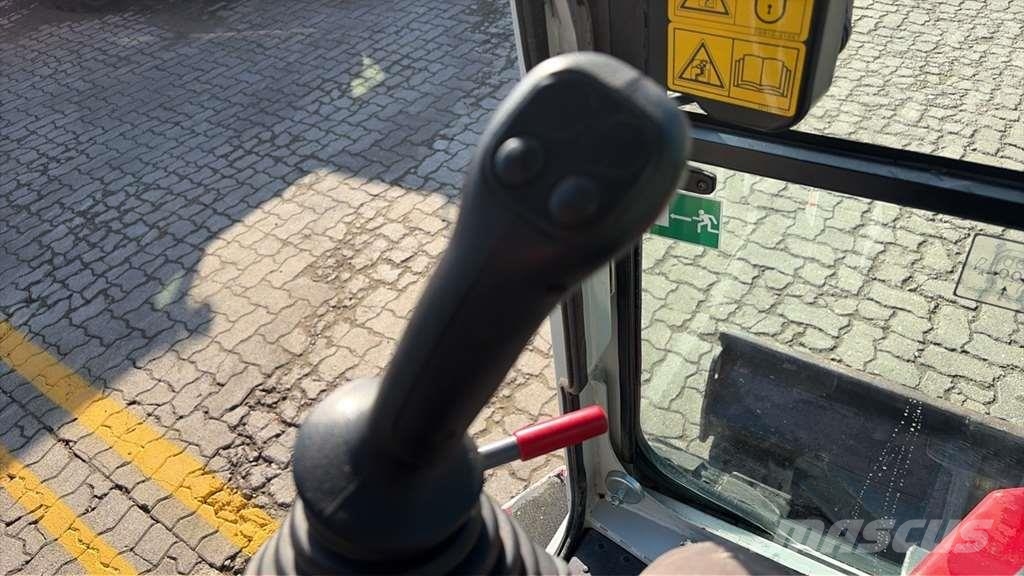 Takeuchi TB138FR Polovni specijalni bageri