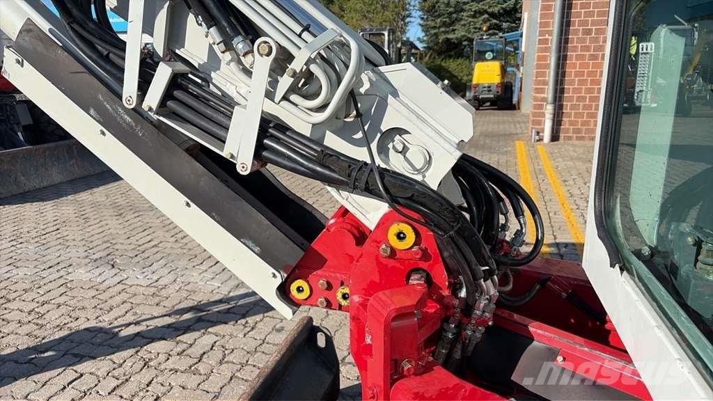 Takeuchi TB138FR Polovni specijalni bageri