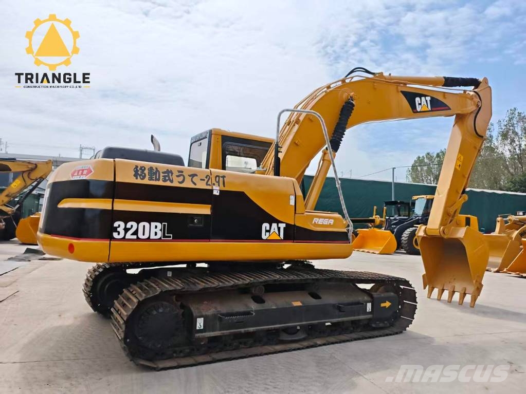 CAT 320 B L Vikšriniai ekskavatoriai