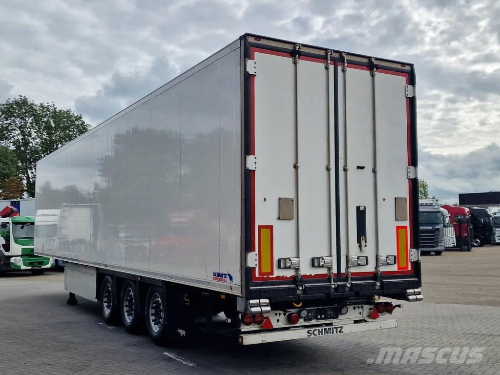 Schmitz Cargobull SCB*S3B - Frigo Schmitz - Hooks/Rohrbahnen/Vleesha Frigofrik çekiciler
