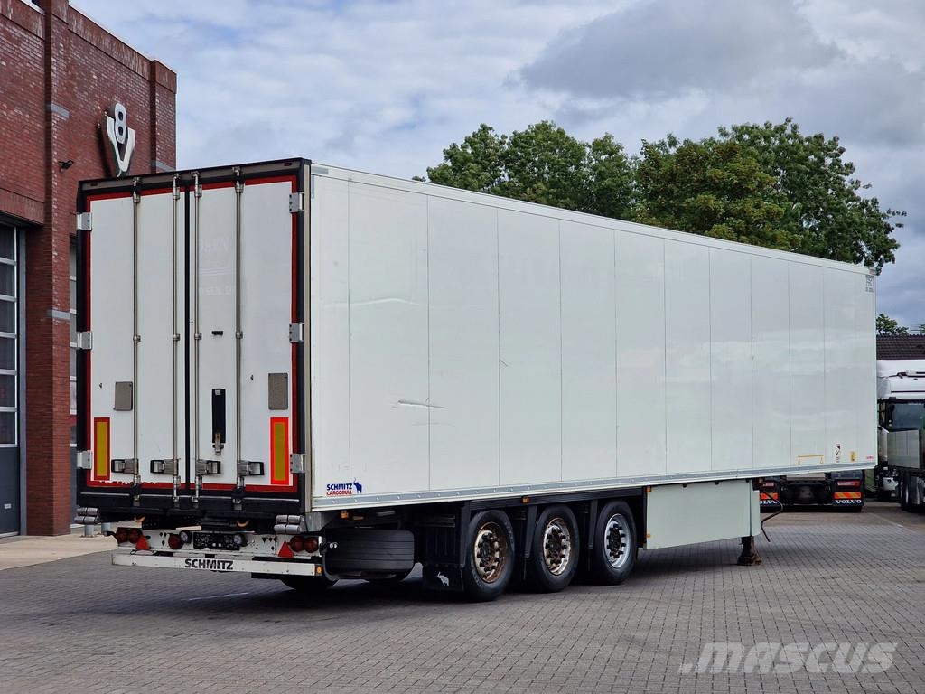 Schmitz Cargobull SCB*S3B - Frigo Schmitz - Hooks/Rohrbahnen/Vleesha Frigofrik çekiciler