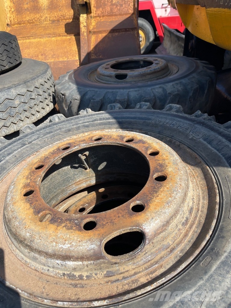 Komatsu PW 160 KOMPLETTRAD Ekskavatori uz riteņiem