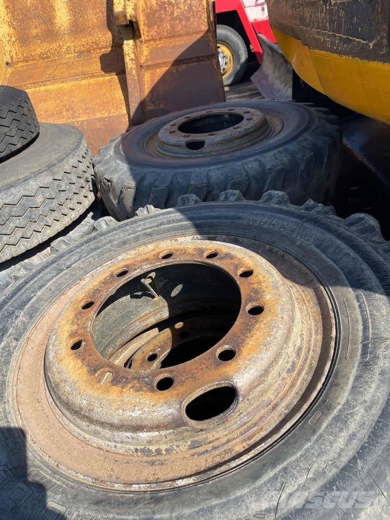 Komatsu PW 160 KOMPLETTRAD Ekskavatori uz riteņiem