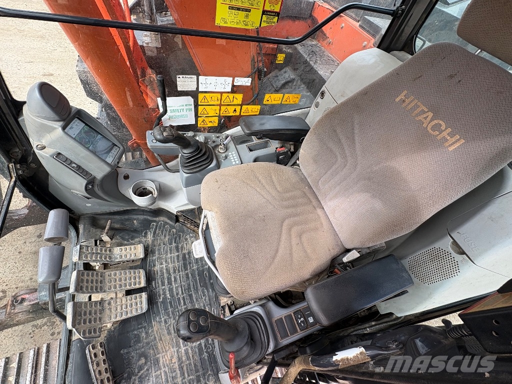 Hitachi ZX 135 US-6 Excavadoras sobre orugas