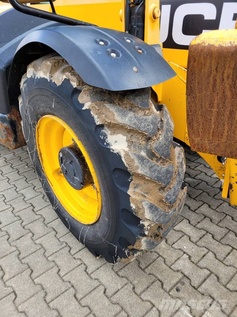 JCB 540-140 Teleskoplader
